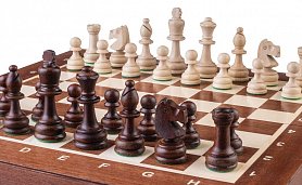 Turnajové šachy veľkosť 4