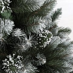 Detail větviček stromečku, zaoblené konce a větvička s diamantem - "brokát"